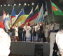 Это мы на сцене конференции с флагом России.